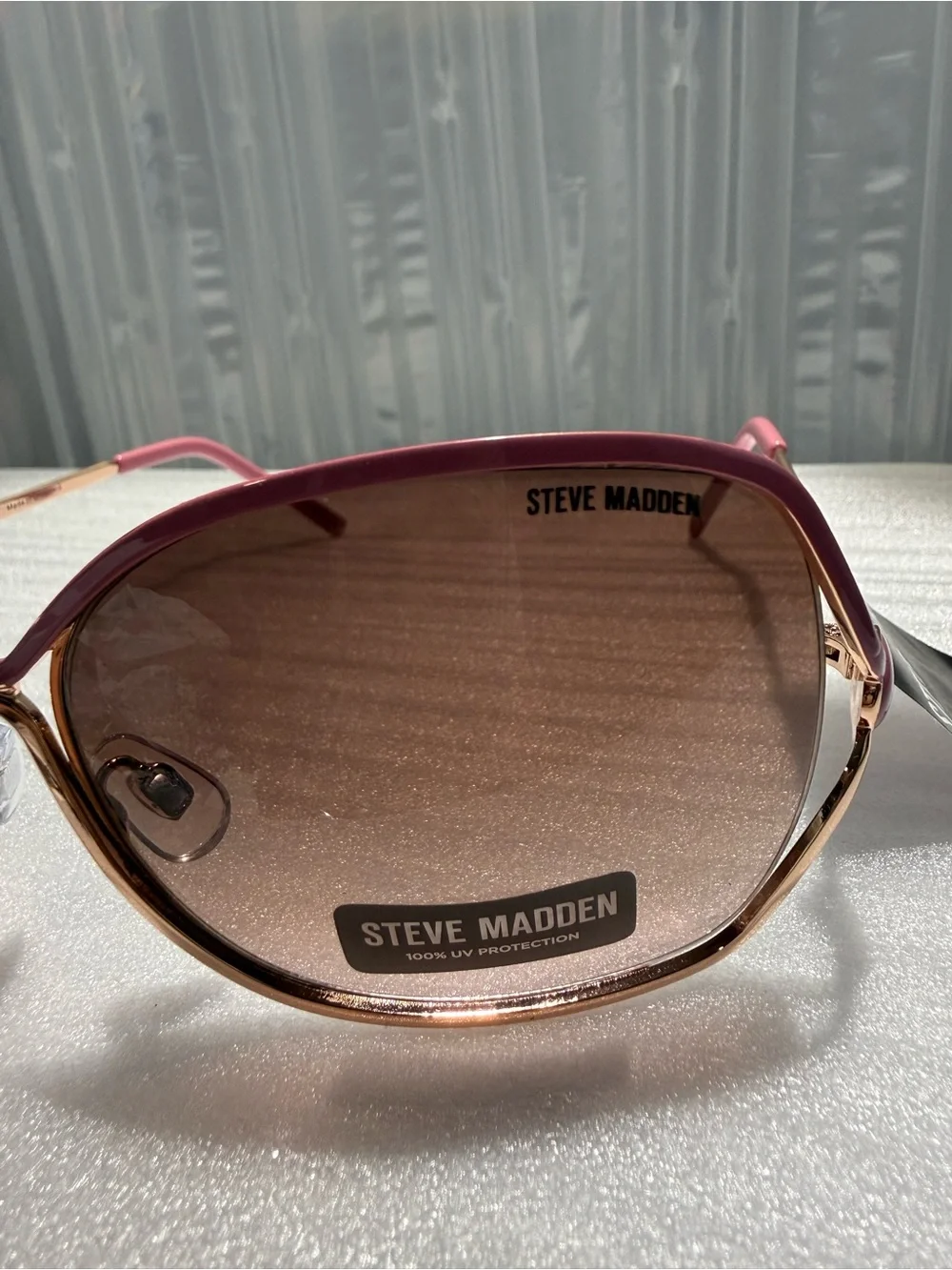 Steve Madden NWT Outlook Pink & Gold Butterfly Sunglasses X1708 “just married”